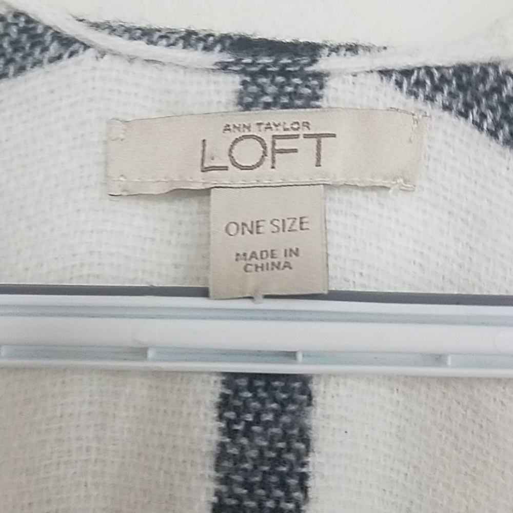 Loft Cardigan - Picture 2 of 2
